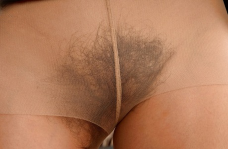 Hairy nude mothers