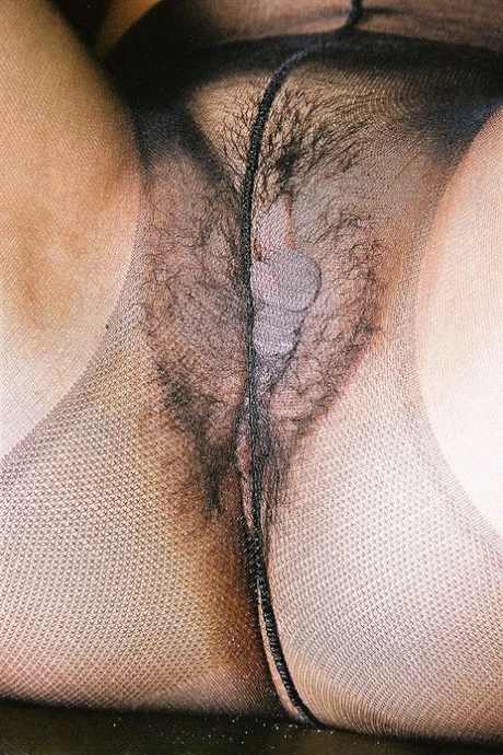 Naked pictures of hairy women