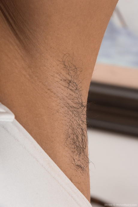 Black American hairy wet pussy pics